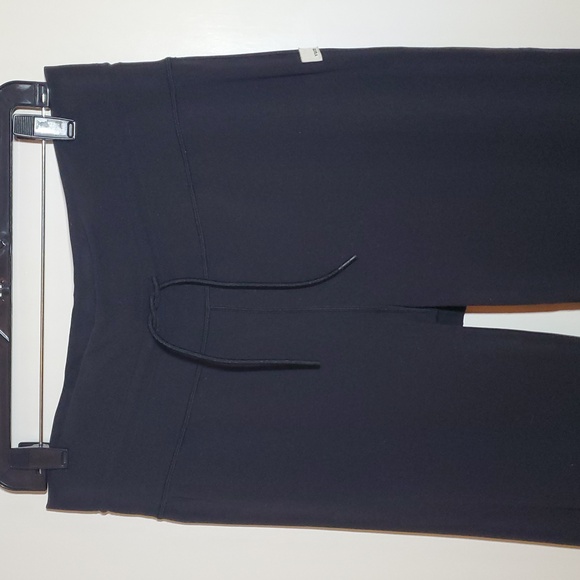 Vuori Daily Wideleg Pants - Picture 2 of 5